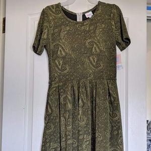 Nwt lularoe Amelia medium